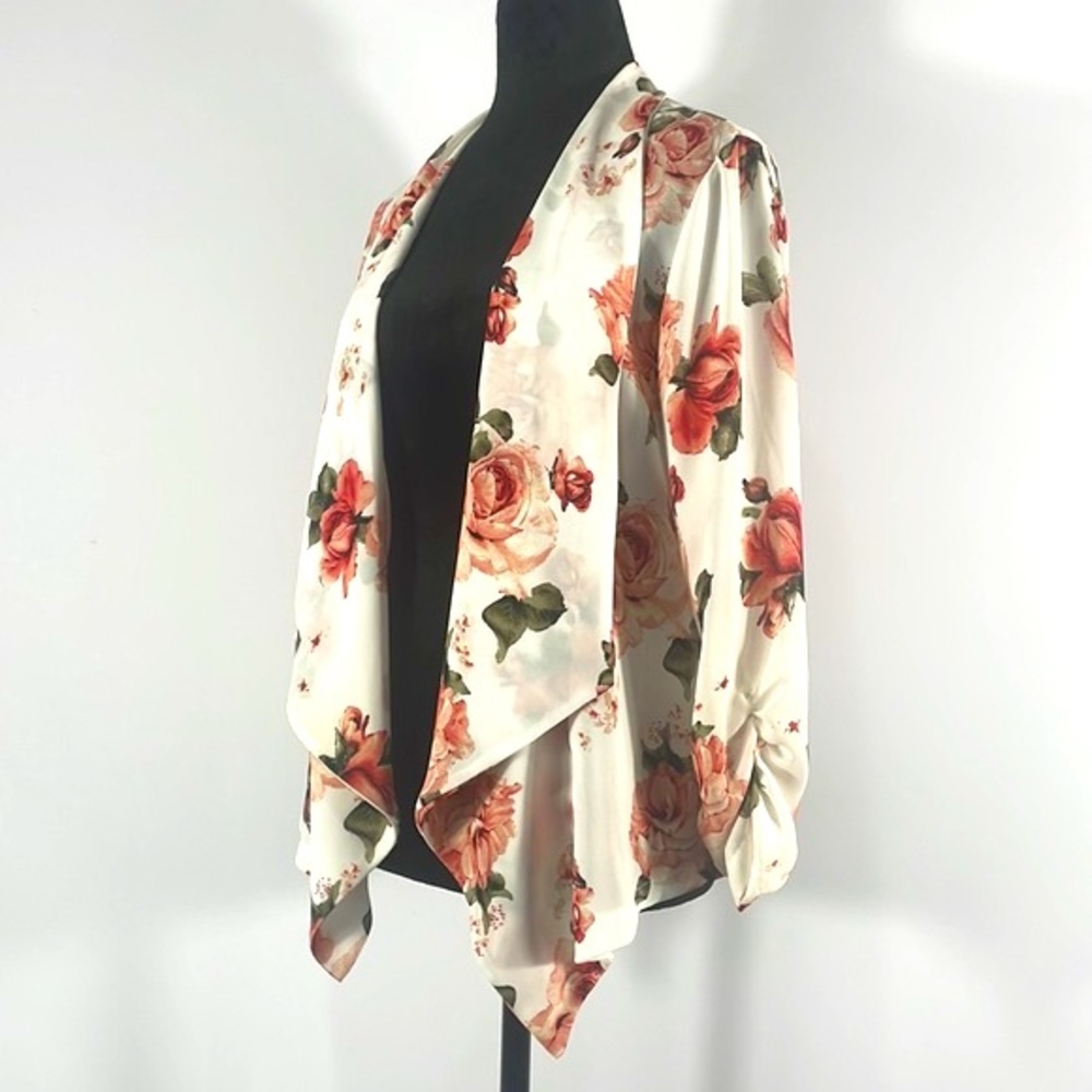 Windsor Flower open Blazer, size Medium, white, multi colored, - Picture 7 of 7
